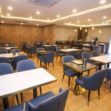 Golden Nasmir Hotel บูกิต เมอร์ตาจัม ภายนอก รูปภาพ