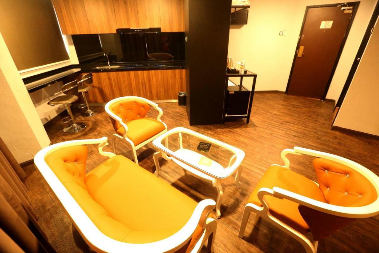 Golden Nasmir Hotel บูกิต เมอร์ตาจัม ภายนอก รูปภาพ